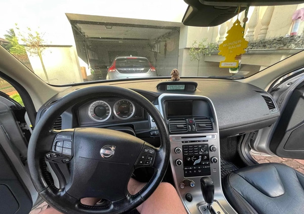 Volvo XC 60 cena 44000 przebieg: 320000, rok produkcji 2008 z Ślesin małe 46